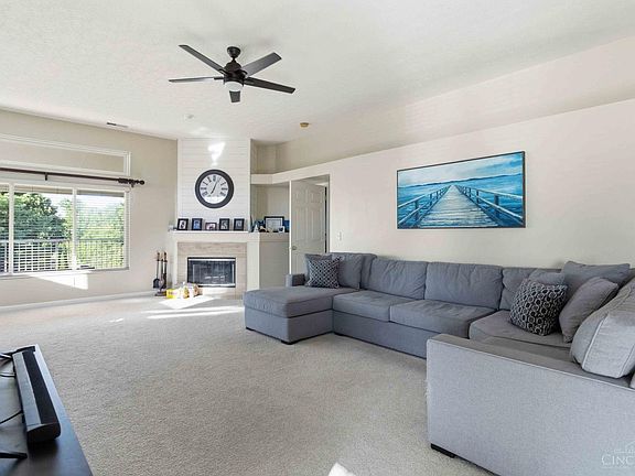 5th image of 1232 Villa Parke