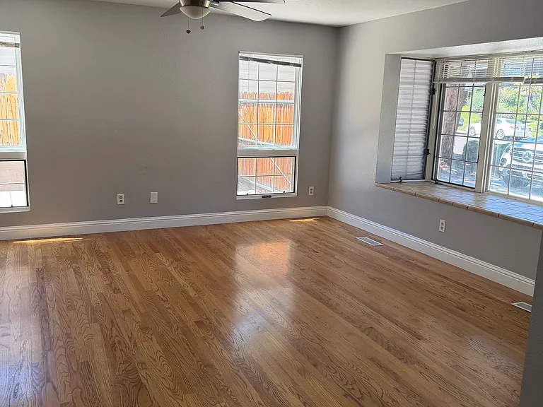 840 Singingwood Dr — Photo 7