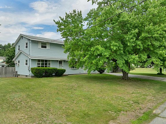 2nd image of 15 Fairview Avenue