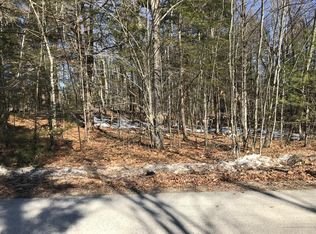 40 Basin Harbor Dr, Standish, ME 04084