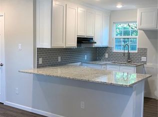 5000 McCart Ave, Fort Worth, TX 76115