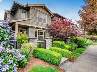 15916 NW Central Dr, Portland, OR 97229