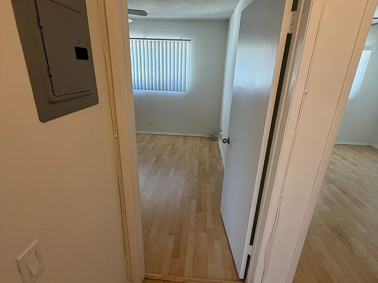 2741 Piedmont Ave #9 — Photo 7