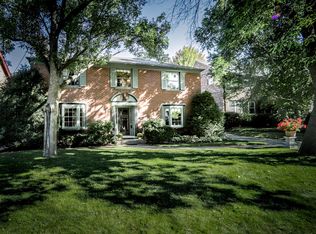 7508 Hillcrest Dr, Wauwatosa, WI 53213
