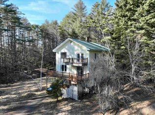 197 Cherry Ln, Lyndonville, VT 05851