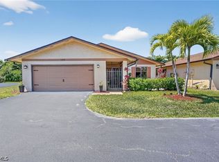 6458 Royal Woods Dr, Fort Myers, FL 33908
