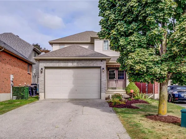 3 Fuller Ct, Brantford, ON N3S 0A6