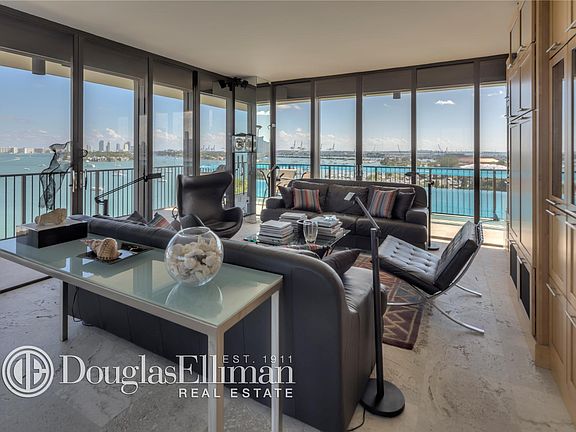 5th image of 1000 Venetian Way APT 1001