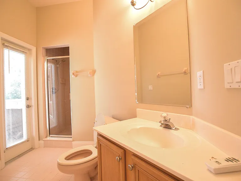 5313 Lake Bluff Ter — Photo 21