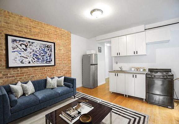3rd image of 509 W 159th St #19A