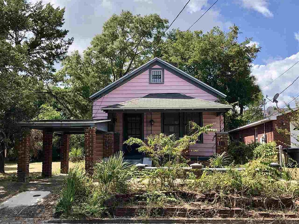 1st image of 219 N Reus St