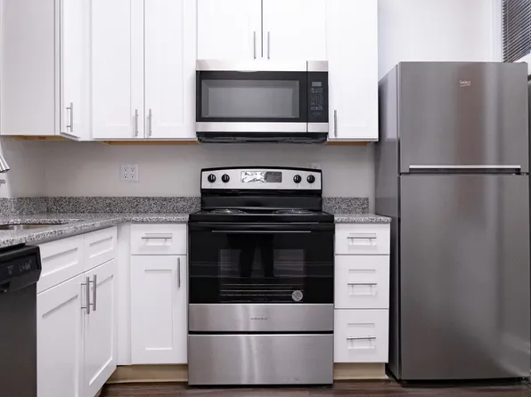 Lockerbie Court on Mass Ave, 459 Massachusetts Ave, Indianapolis, IN 46204