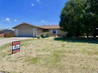 206 SW 78th St, Lawton, OK 73505