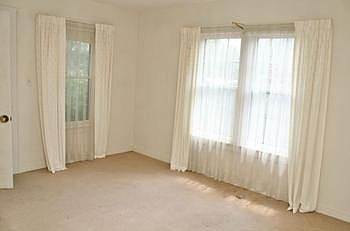 Living room is nice and bright.