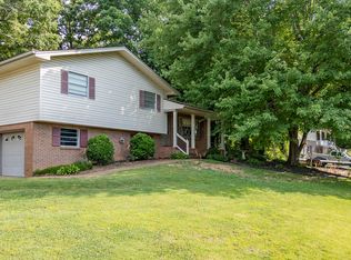 901 Spurling Dr, Hixson, TN 37343