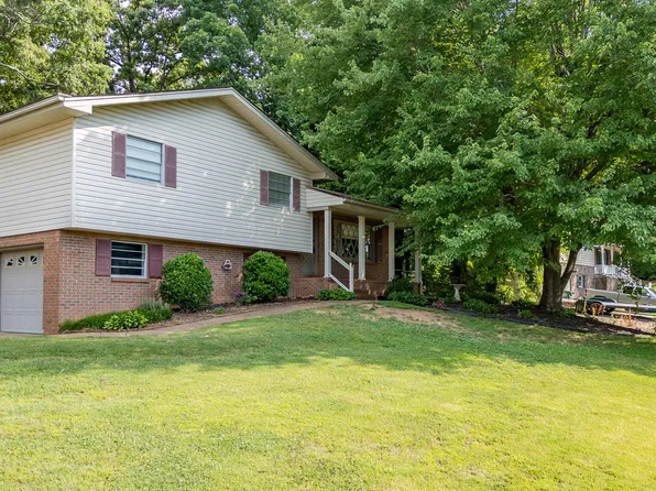 901 Spurling Dr, Hixson, TN 37343