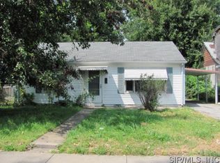 811 N 38th St, East Saint Louis, IL