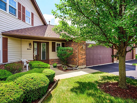 2nd image of 21259 W Silktree Cir
