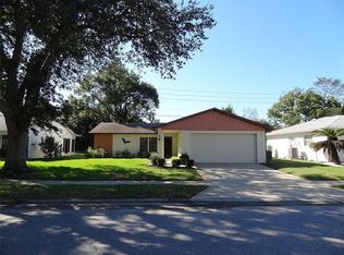 11115 Rollingwood Dr, Port Richey, FL 34668