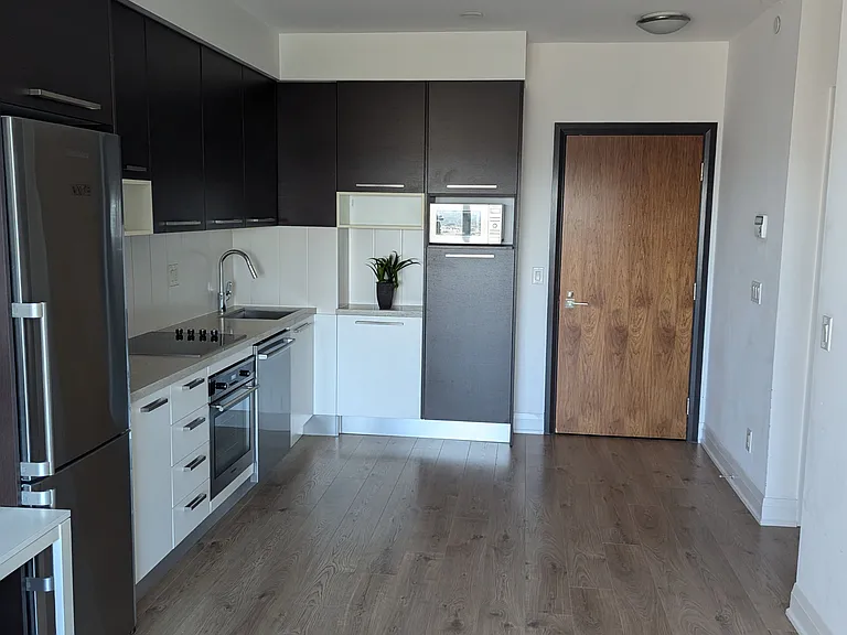36 Park Lawn Rd #3804 — Photo 4