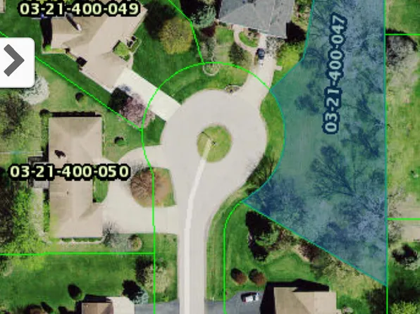 205 Royal Ct, Prospect Heights, IL 60070