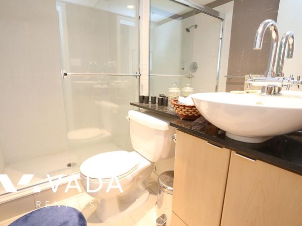 2 bedroom rental in Vancouver — photo 17