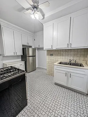 Rented by Swythe, Inc. | media 5