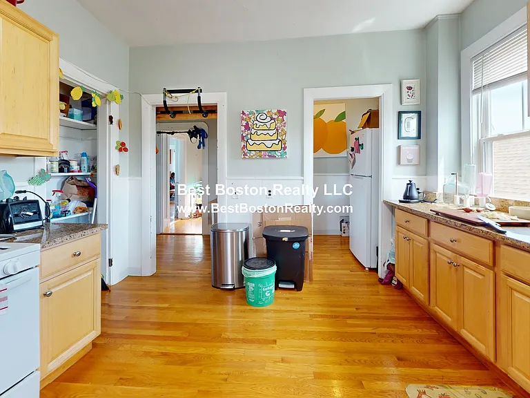 104 Highland Ave #3 — Photo 2