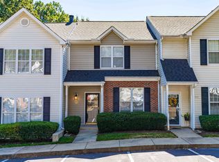 807 Rothshire Ct, Raleigh, NC 27615