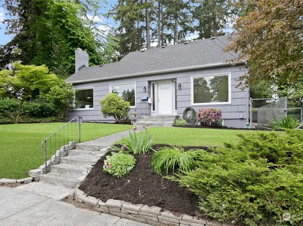 134 Eldorado Avenue, Fircrest, WA 98466