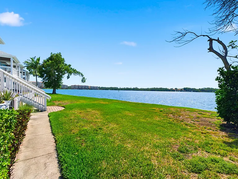 5107 Salmon Dr SE — Photo 19