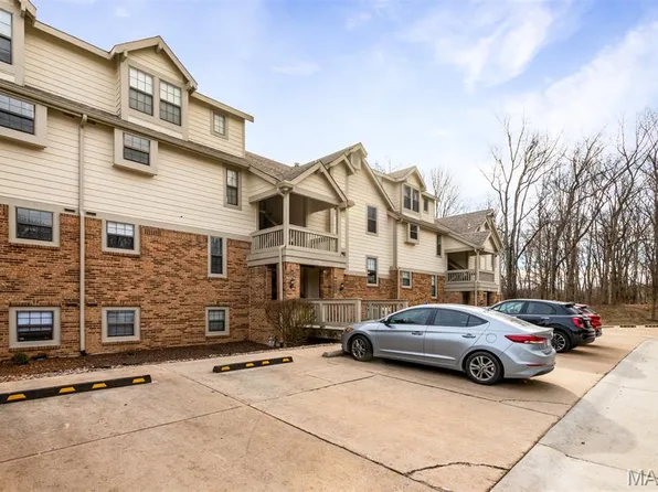 12975 Bryce Canyon Dr APT F, Maryland Heights, MO 63043
