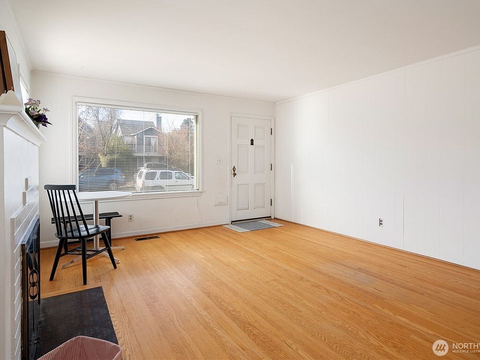 7542 9th Avenue NW, Seattle, WA 98117 | Zillow