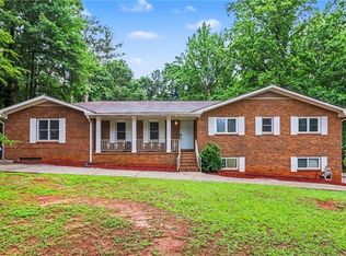 329 Plantation Cir, Fayetteville, GA 30214