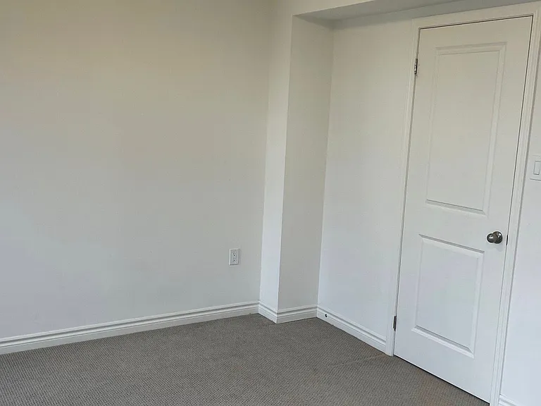 1150 Stroud Ln #6 — Photo 17