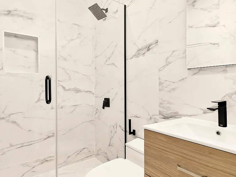 20 E 42nd St #3F — Photo 4