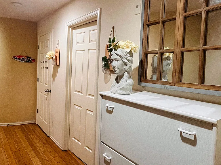 2312 W Boston St #301 — Photo 4