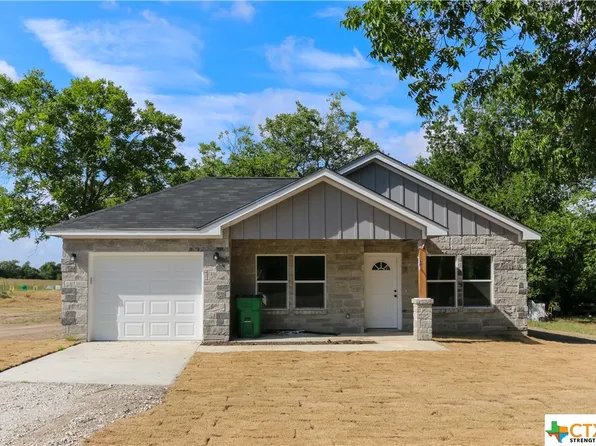 404 8th St, Moody, TX 76557