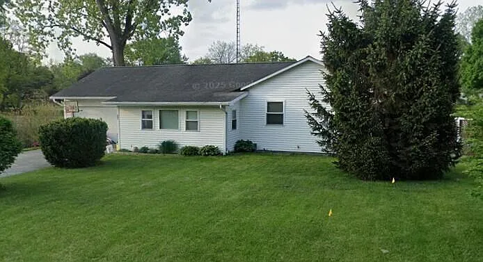 303 Orchard Hill Dr photo 1