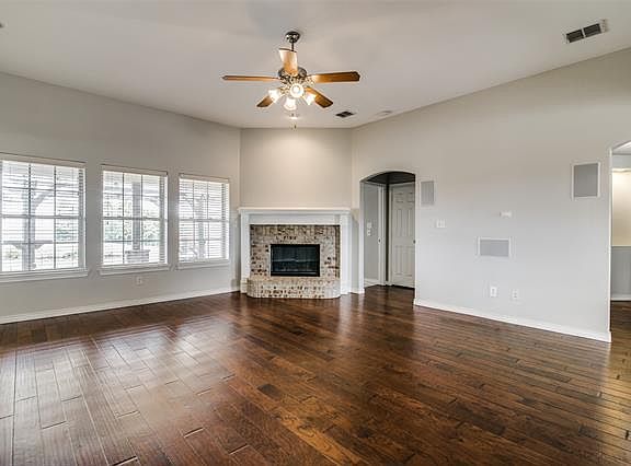 5th image of 1113 Meadow Hill Dr