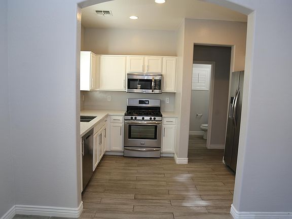 3rd image of 10324 W Sands Dr