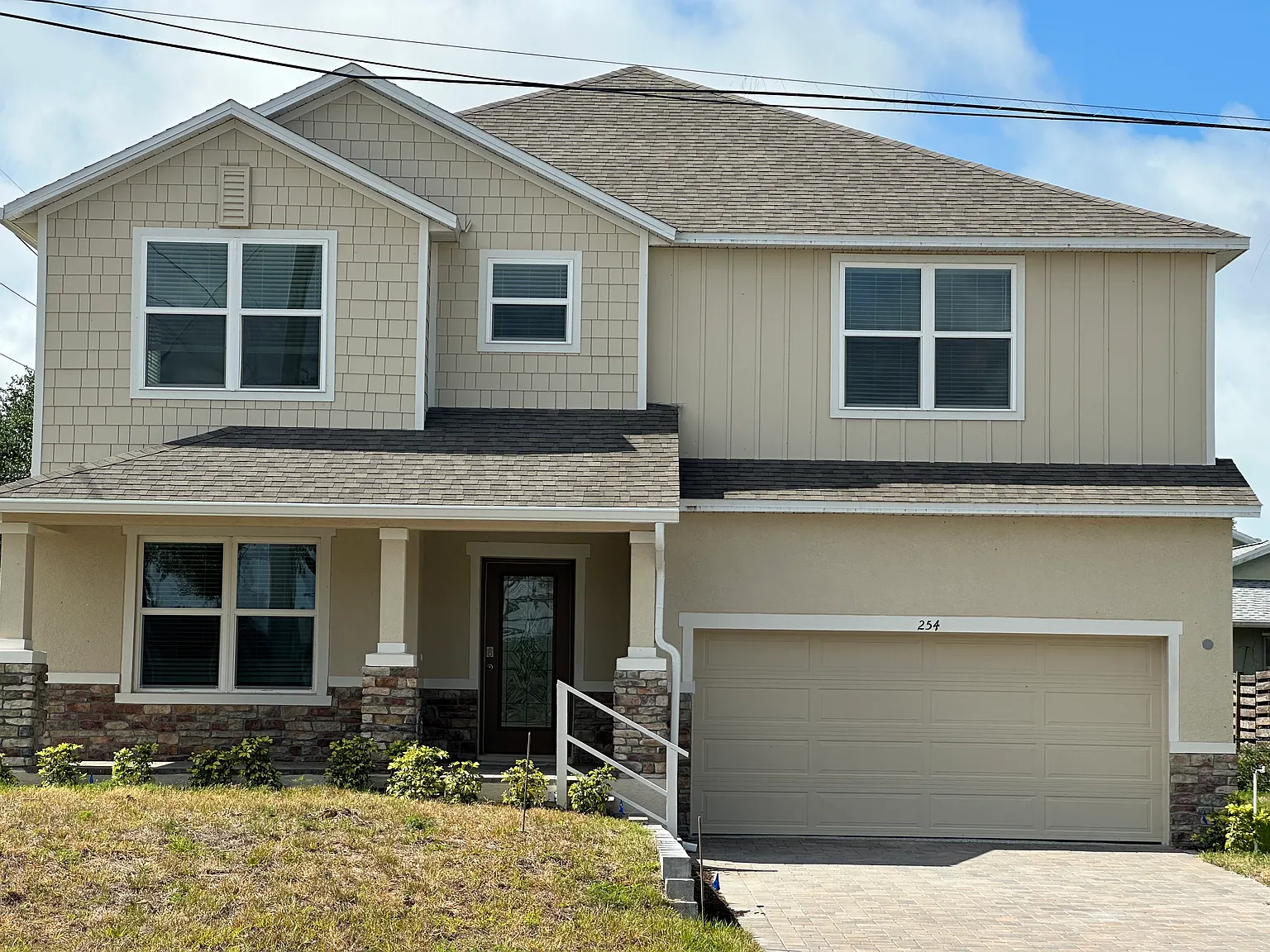 5 bed, 4.5 bath, 3050 sqft, $3,980 — Photo 1