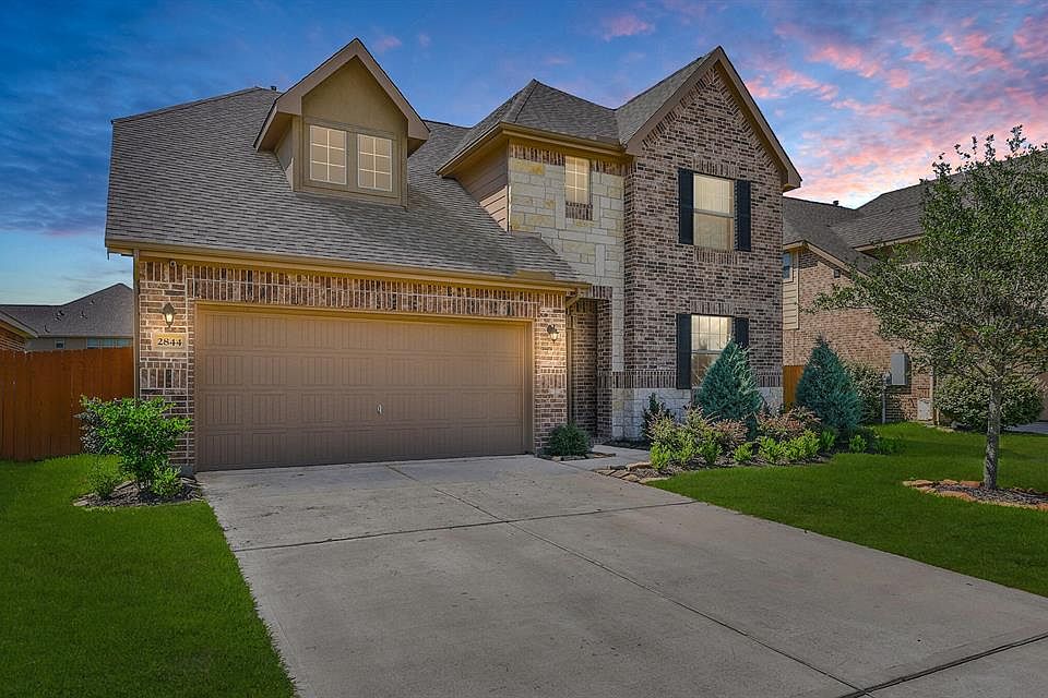 1st image of 2844 Allesia Ln