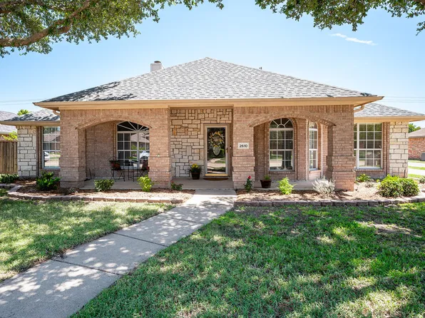 2610 Chapel Hill Dr, Rowlett, TX 75088