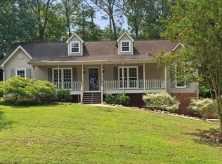 219 Russet Woods Dr, Birmingham, AL 35244