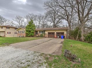 3239 Fields Ct, Decatur, IL 62521