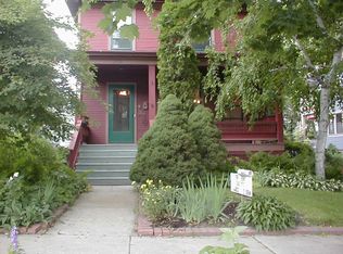 2706 Oakridge Ave, Madison, WI 53704