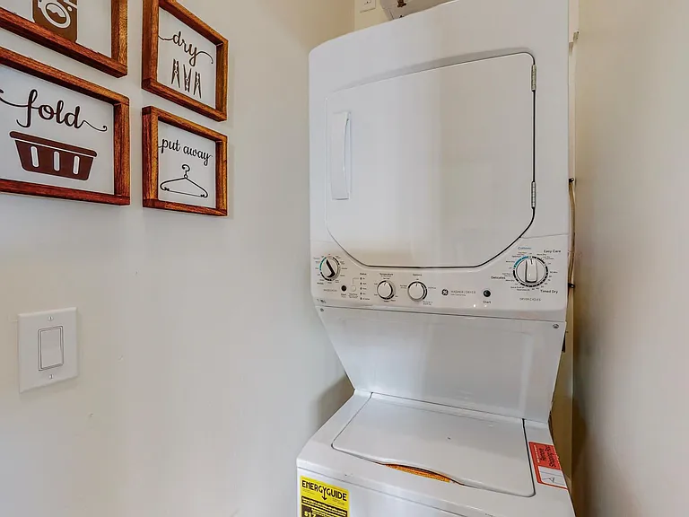 223 Sierra Dr SE #C2 — Photo 19