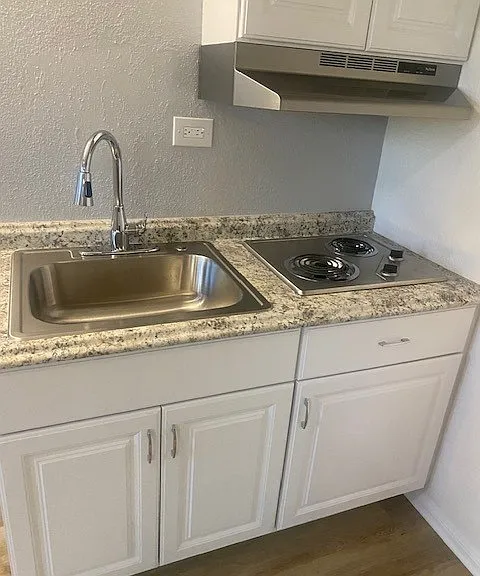 Kitchenette