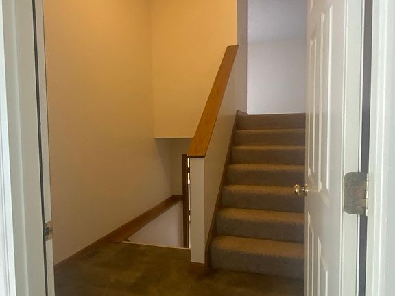 3rd image of 8887 Lake Michigan Dr